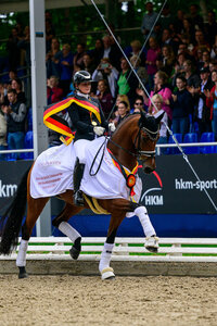 Happy Days Di Fonteabeti sicherte sich den Titel bei den fünfjährigen Dressurpferden. | Foto: Equitaris