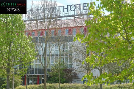 Die Trakehner trafen sich zu ihrer Mitglieder- und Delegiertenversammlung im Tagungshotel in Weimar | © Bischoff