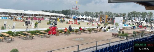 Eingebettet in das Programm der DKB Pferdewoche in Hohen Wieschendorf erlebt das Format der Glantz & Gloria Auktion am Freitag den 24. Mai 2024 sein Revival. | © Jungreithmayr