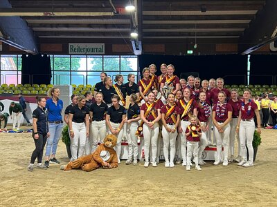 Podestplätze sicherten sich das Team aus Brandenburg-Anhalt, Baden-Württemberg und Holstein. | © _natural_golden_