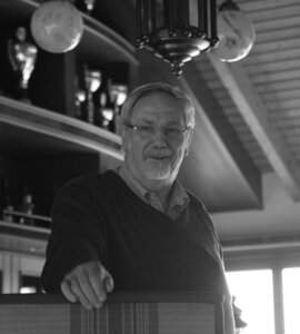 Der ehemalige Oldenburger Zuchtleiter Dr. Roland Ramsauer ist im Alter von 81 Jahren verstorben. | © Archiv Oldenburger Verband