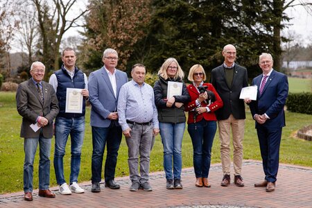 Etliche BBR-Mitglieder wurden für ihre langjährige Mitgliedschaft und ihr Engagement geehrt. | © Foto: Sehrwieviel (frei)