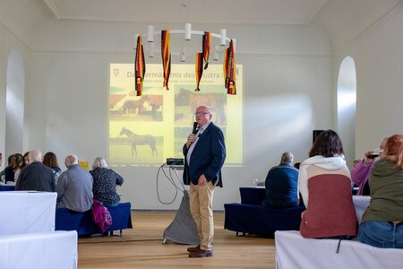 Claus Schridde wurde für seine Verdienste ausgezeichnet. | © Dil