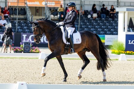 Bestes deutsches Paar im Finale der Sechsjährigen 2024: Segantini FRH und Dorothee Schneider.  | © Lafrentz