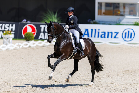 Für Isabell Werth und Wendy de la Fontaine gab es in der CDIO5*-Dressur einen Sieg und obendrein mit der deutschen Mannschaft Gold im Nationenpreis. | © Lafrentz