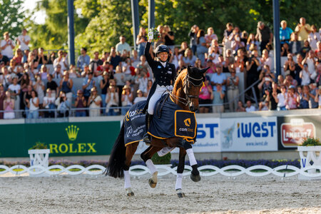 Ingrid Klimke und Vayron NRW konnten den 4* Grand Prix Special gewinnen.  | © Lafrentz