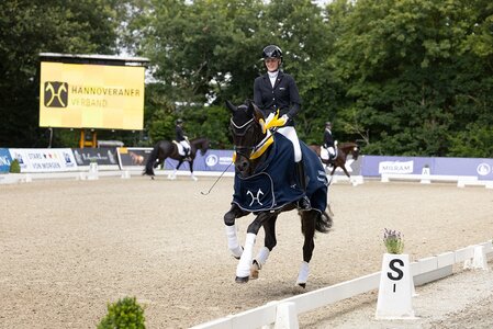 Hannoveraner Champion der fünfjährigen Dressurpferde: Fürst GG und Kira Goerens-Ripphoff  | © Hannoveraner Verband