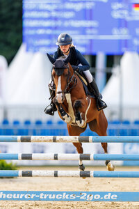 Antonia Ercken siegte mit Magic's Mogli ST bei den sechsjährigen Springponys in der Finalqualfikation. | © Lafrentz Antonia Ercken siegte mit Magic's Mogli ST bei den sechsjährigen Springponys in der Finalqualfikation. | © Lafrentz