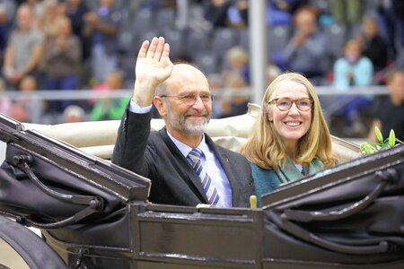 Dr. Ludwig Christmann mit Adolf-Köppe-Nadel ausgezeichnet. | © Bischoff