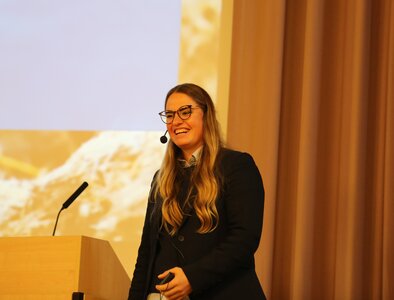 Madeline Meyer berichtete über angewandte Forschung im Haupt- und Landgestüt Marbach. | © Knisel-Eberhard (frei)