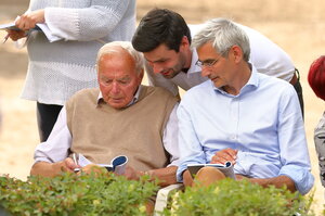 Otto Langels mit Enkel Richard und Sohn Bernhard (v.l.) | © Bischoff