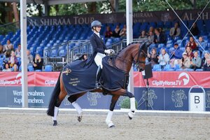 Felice FRH und Greta Heemsoth führen die Finalqualifikation der siebenjährigen Dressurpferde an. | © LL-Foto