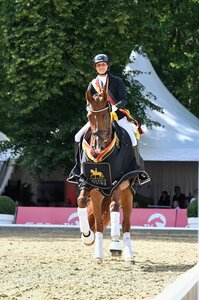 Carola Koppelmann und Viva Weltina führen das Bundeschampionat der fünfjährigen Dressurpferde an. | © Kiki Beelitz